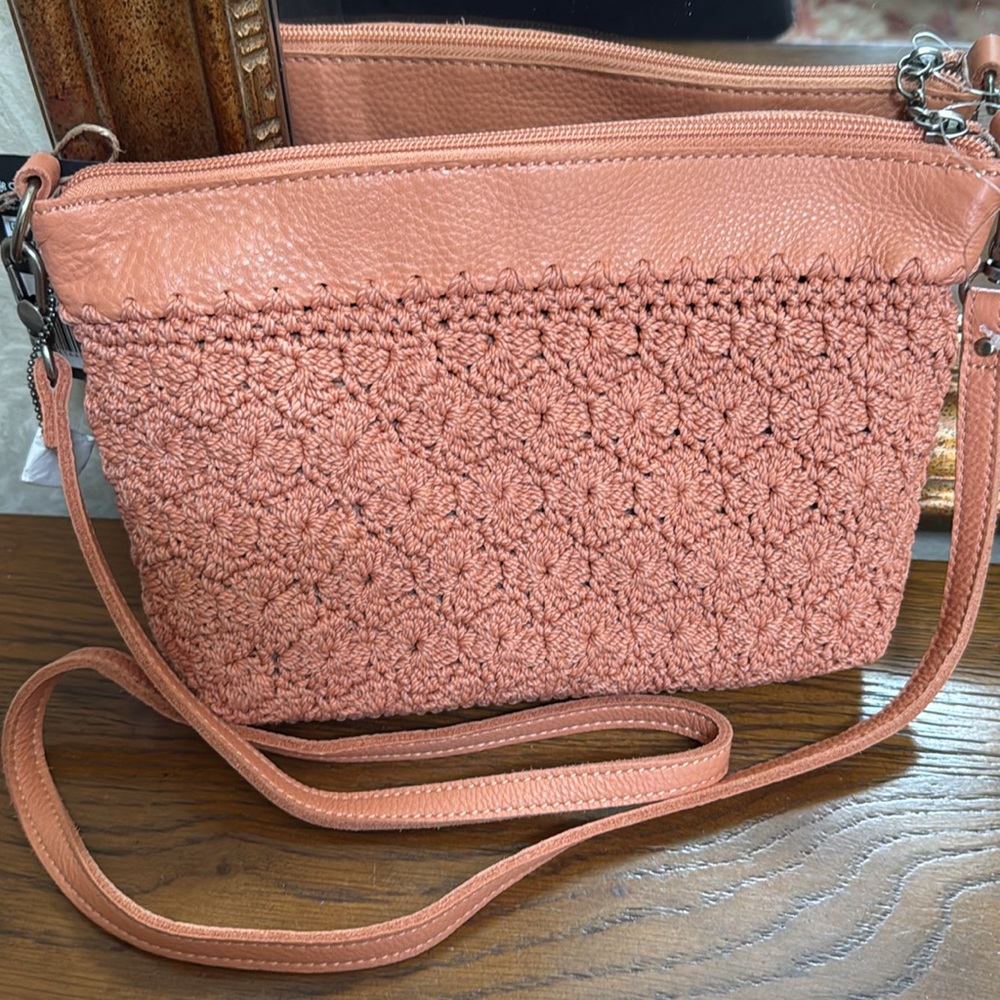 New The Sak women’s crocheted soft peach color crossbody purse. 11”W x 7 1/2” H. - Picture 2 of 14